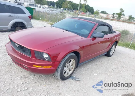 2007 Ford Mustang V6 Deluxe/V6 Premium из США, поврежденный, VIN 1ZVFT84N575341393